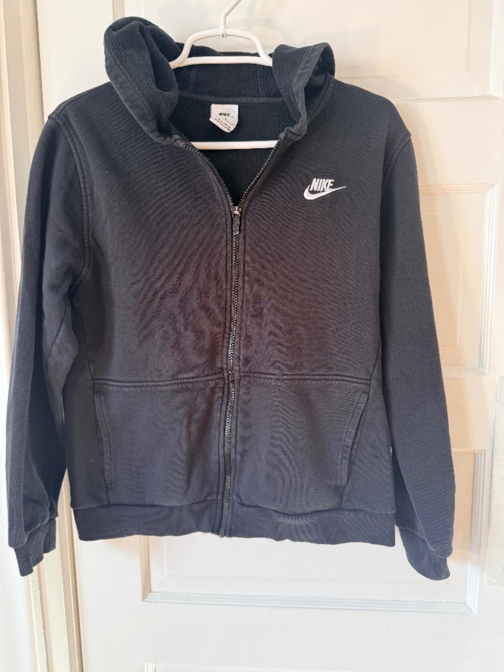 Nike boys zip up hoodie size XL